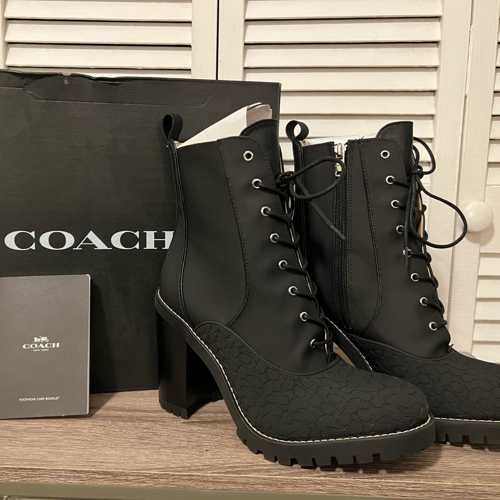 Coach Haven boots 9.5